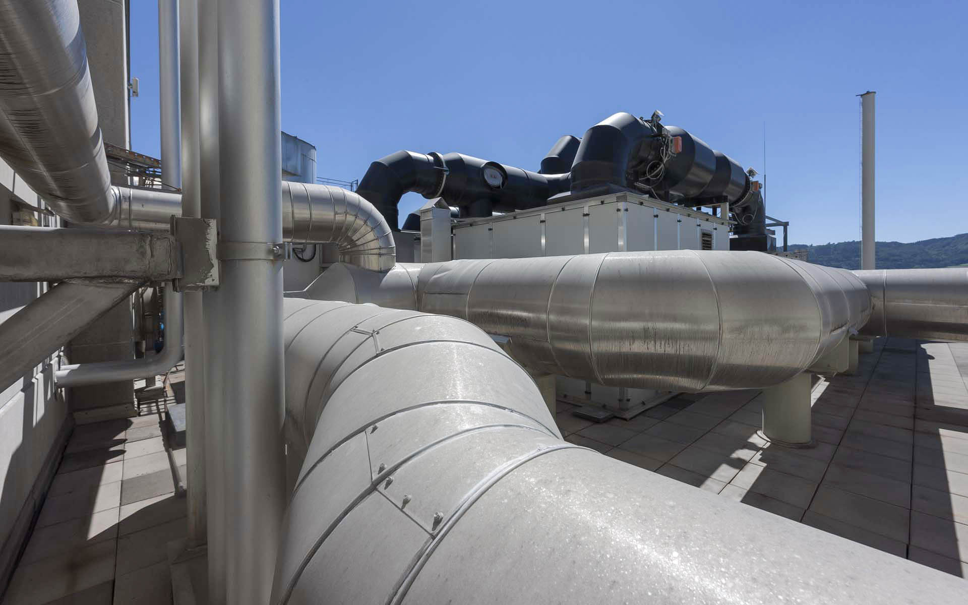 Piping systems of a biological exhaust air purification system in the food industry